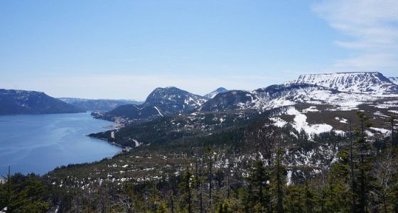 Trails & lookouts